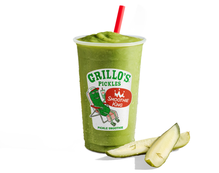 Grillos pickle smoothie with ingredients